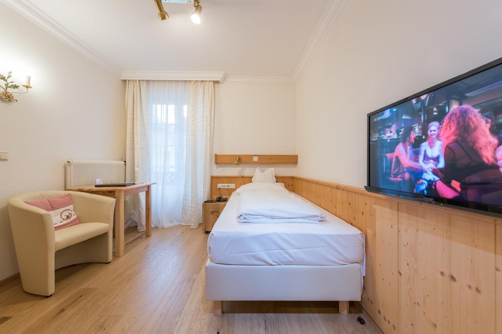 Hotel & Restaurant Ragginger Attersee Nussdorf am Attersee Eksteriør billede